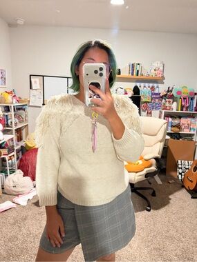 Poppy + Pima UO Cream Fringe Shoulder Cable Knit Sweater